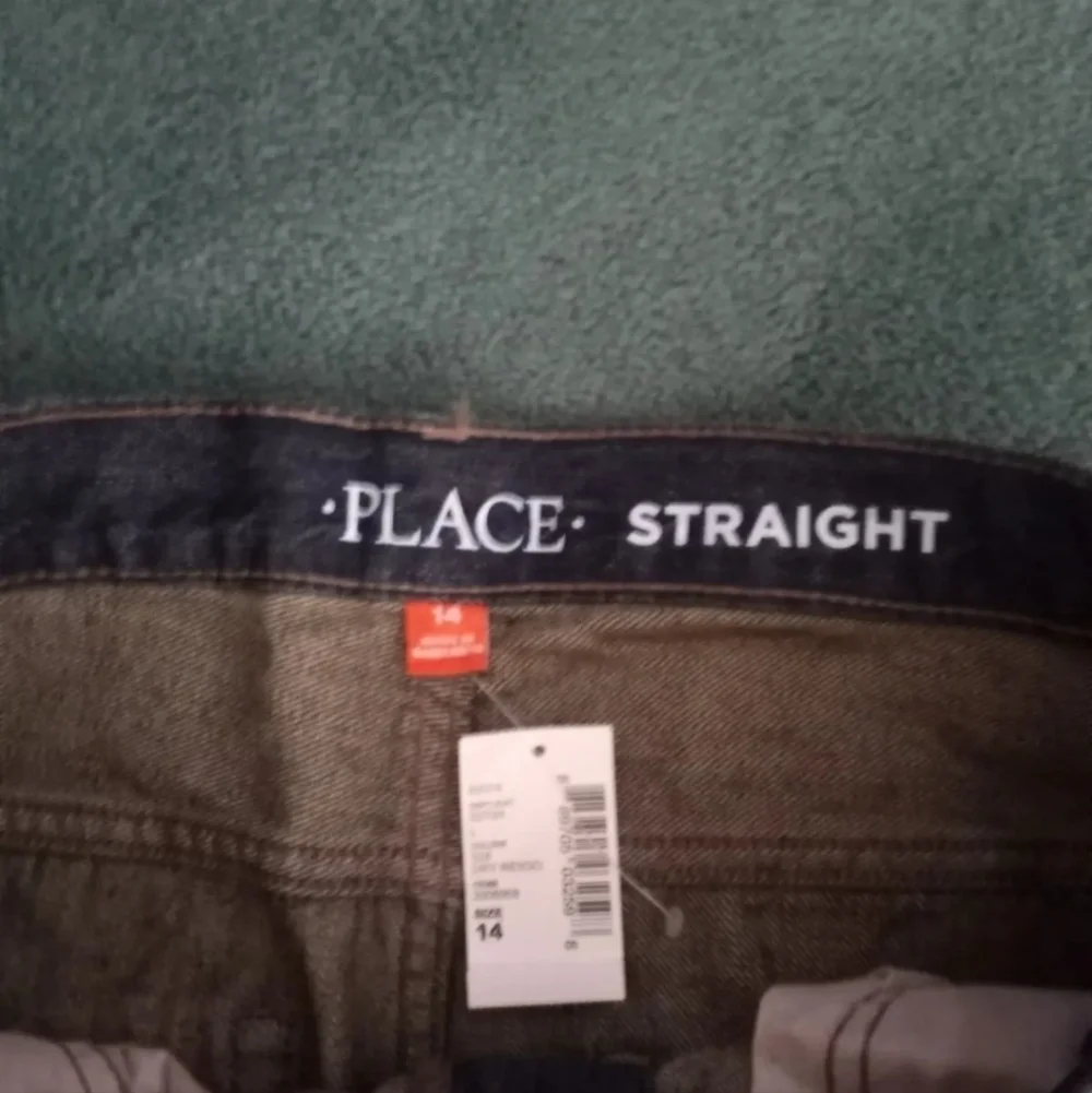 The Childrens Place husky size 14 boys blue jeans straight cut